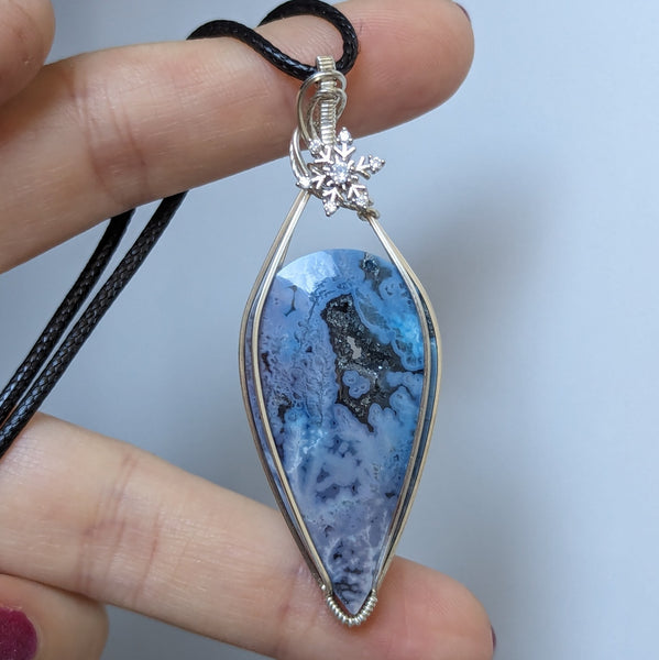 Dyed Agate Snowflake Pendant in Sterling Silver