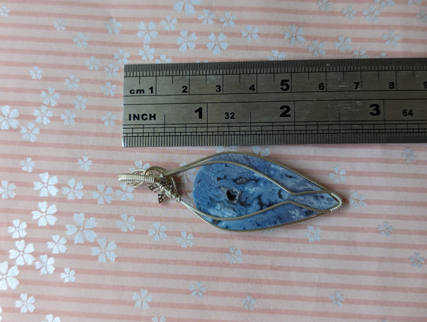 Dyed Agate Snowflake Pendant in Sterling Silver
