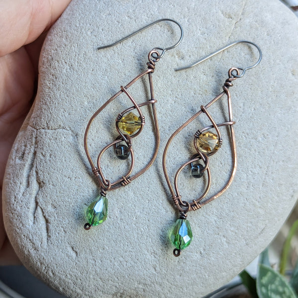 Dangle Earrings in Oxidized Copper