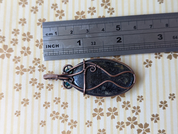 Moss Kyanite Toad Pendant in Oxidized Copper