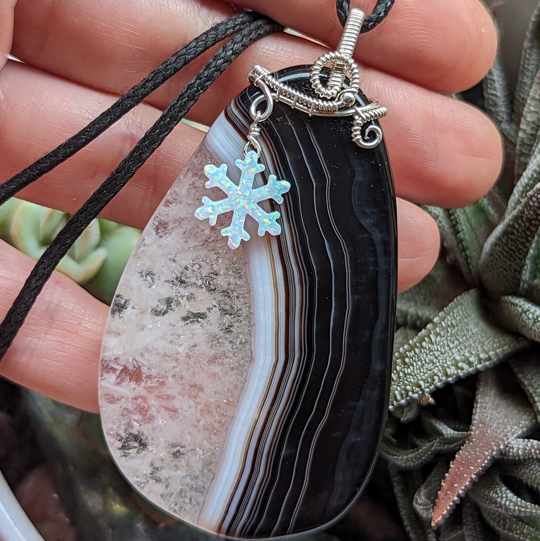 Druzy Onyx Agate Snowflake Pendant in Sterling Silver