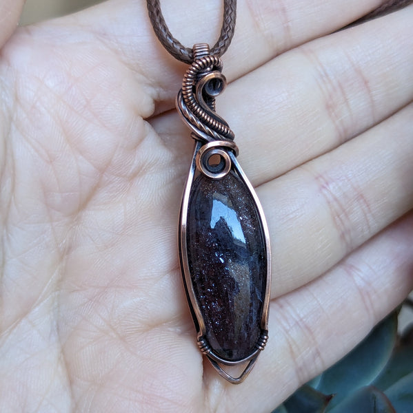 Iolite Sunstone & Rainbow Quartz Detachable Dangle Pendant in Oxidized Copper