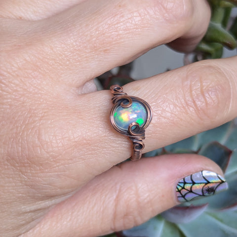 Welo Opal Size 7.5 Ring in Oxidized Copper