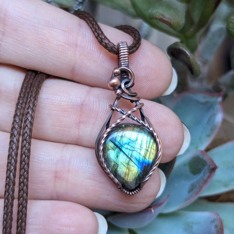 Labradorite Wire Wrapped Mini Pendant in Oxidized Copper