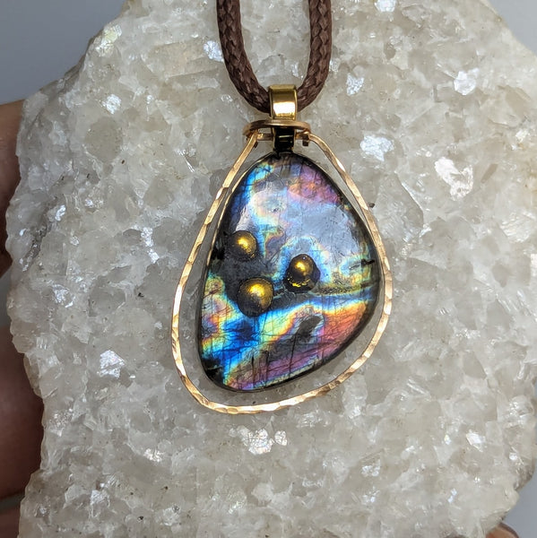 Labradorite Gold/Bronze Pendant