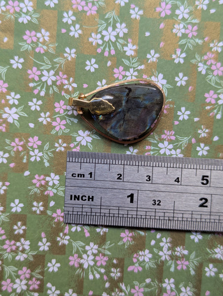 Labradorite Gold/Bronze Pendant