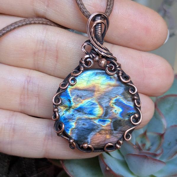 Labradorite Swirly Wire Wrapped Pendant in Oxidized Copper