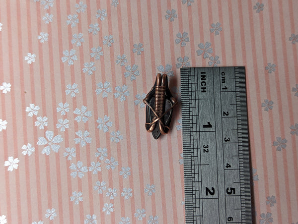 Hypersthene Mini Pendant in Oxidized Copper