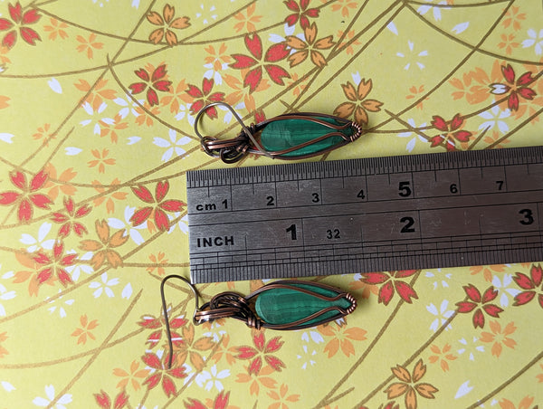 Malachite Earrings in Oxidized Copper